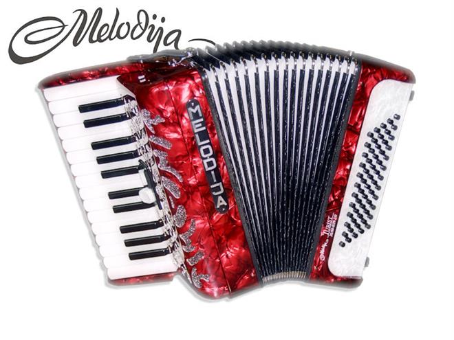 Melodija PIONIR 60-basna harmonika