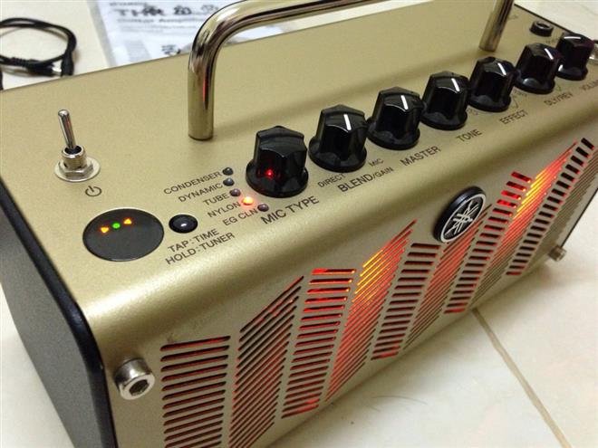 Yamaha THR5A ojačevalec za akustično kitaro