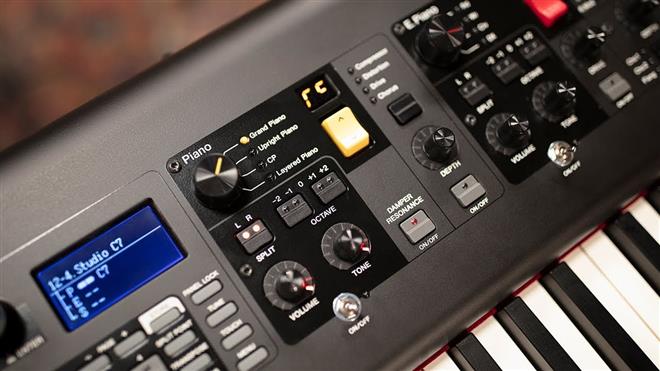 Yamaha CP73 prenosni klavir