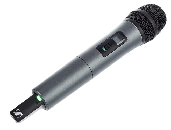 Sennheiser XSW 1-825-B brezžični vokalni sistem