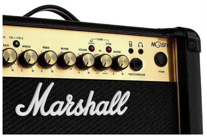 Marshall MG15GFX 15W combo kitarski ojačevalec