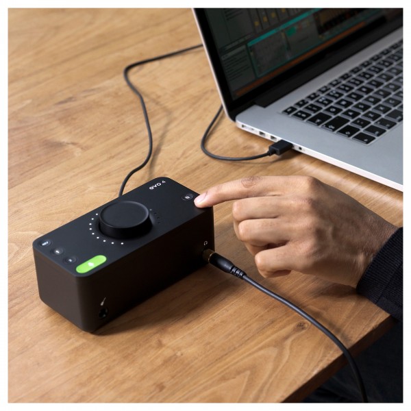 Audient EVO 4 2in/2out USB audio vmesnik