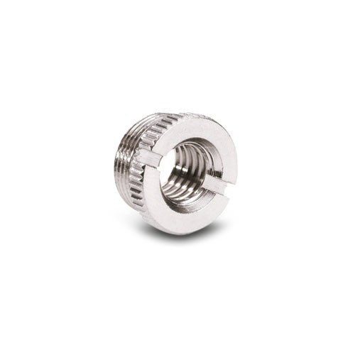 AD D800 pretvornik za mikrofonski nosilec