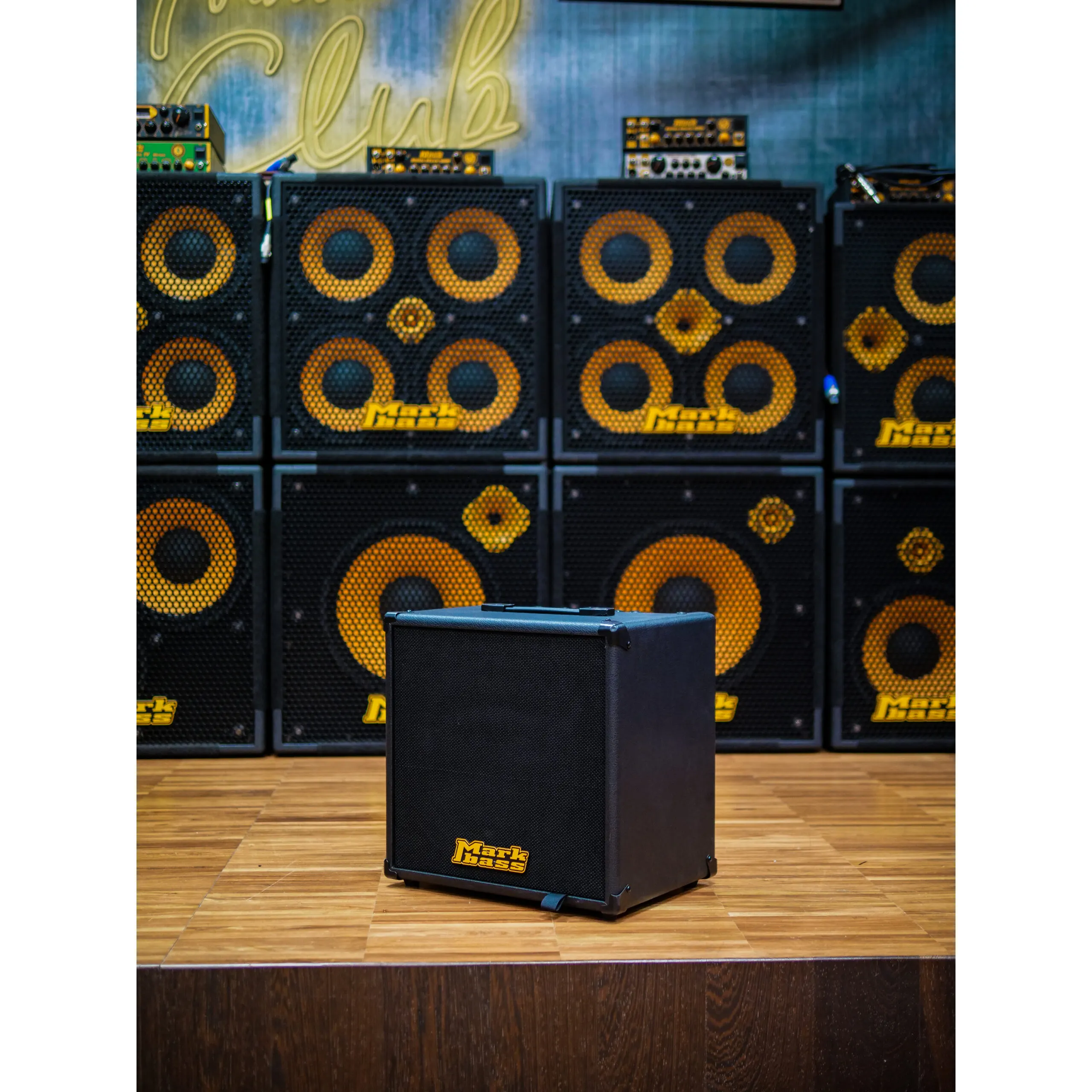 MARKBASS CMB 101 Blackline 40W bas ojačevalec