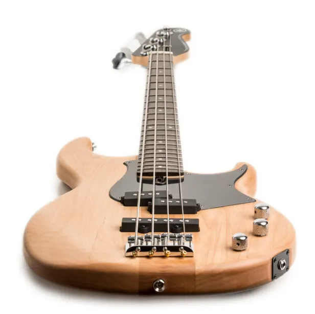 Yamaha BB234 YNS bas kitara