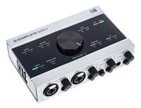 Native Instruments Komplete Audio 6, USB zvočna kartica