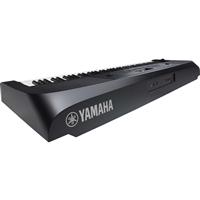 Yamaha DGX-670B klavir s spremljavami