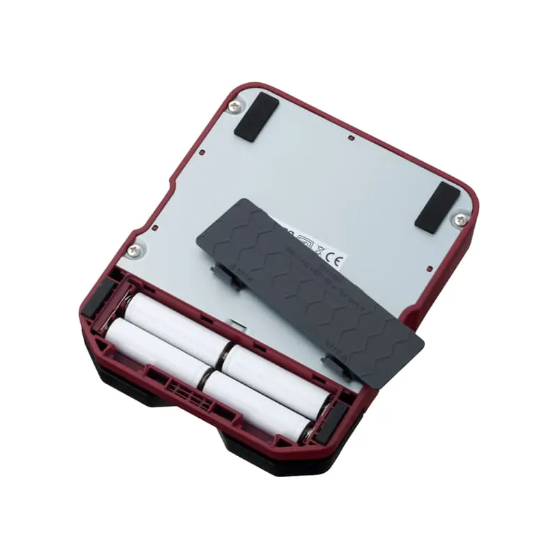 Zoom B1 FOUR multiefekt za bas kitaro