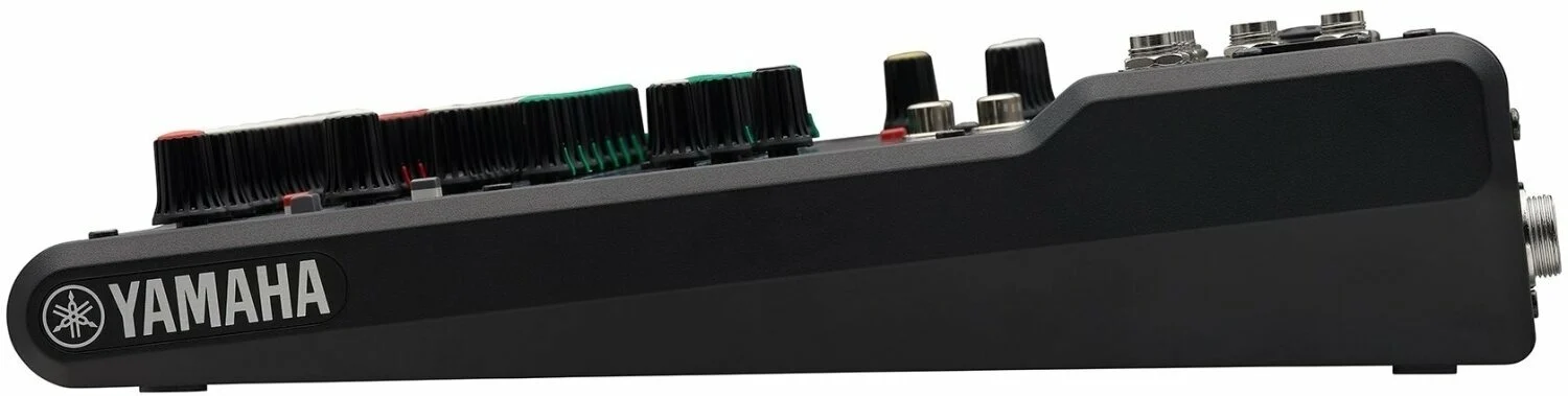 Yamaha MG10X mešalna miza