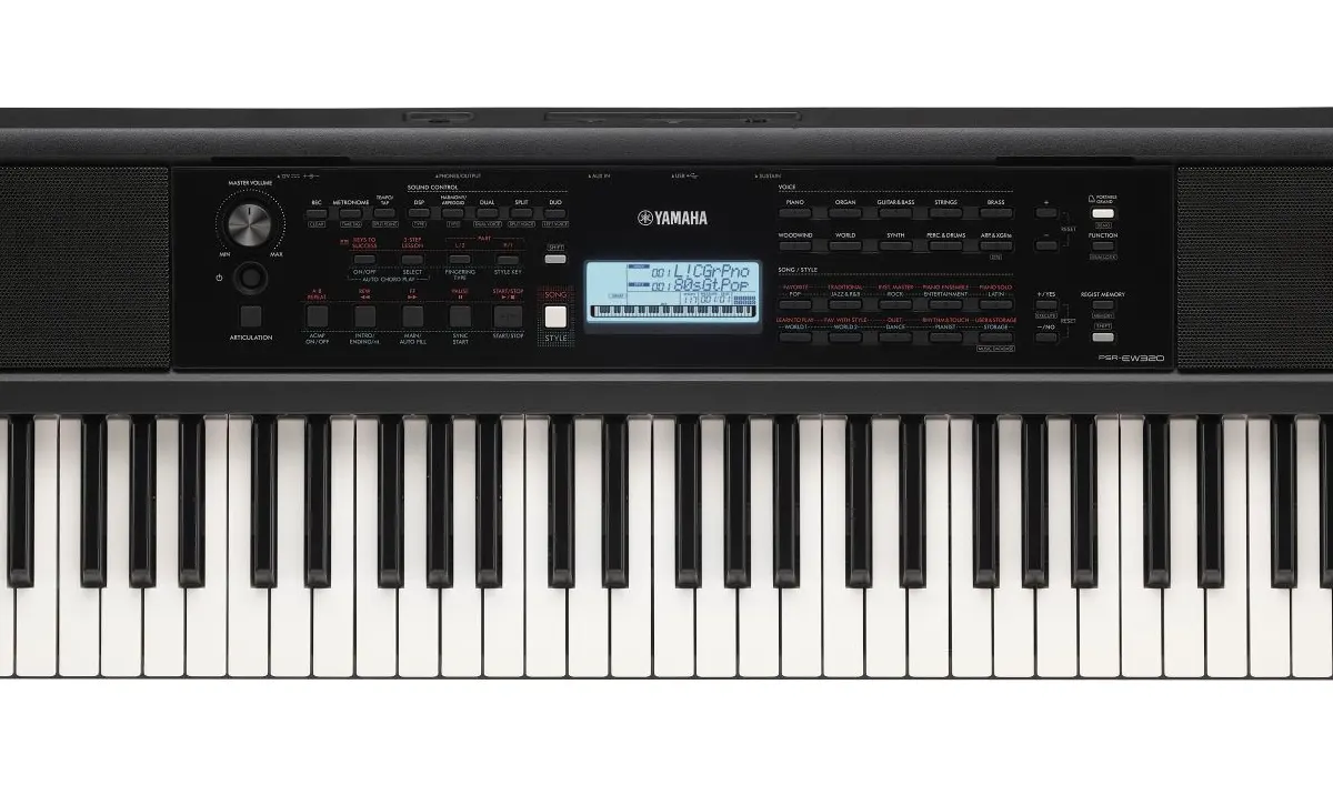 Yamaha PSR-EW320 6-oktav klaviatura