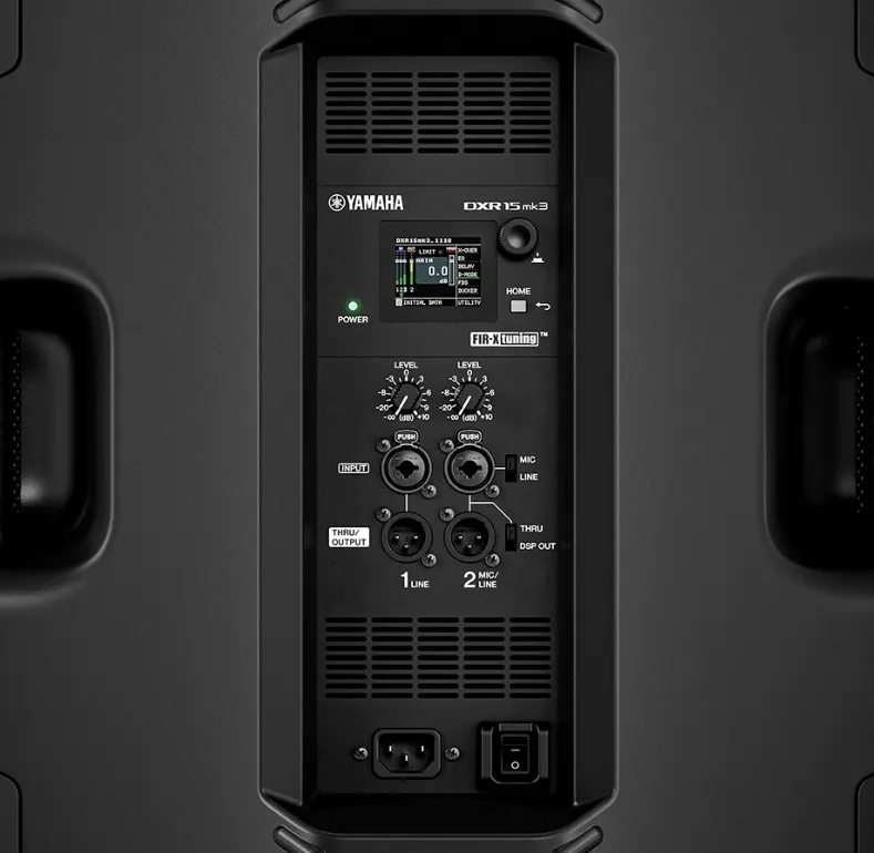 Yamaha DXR15 mk3 aktivni zvočnik
